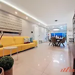 Seafront Mellieha With Stunning Sea Views 公寓 Is-Sellum