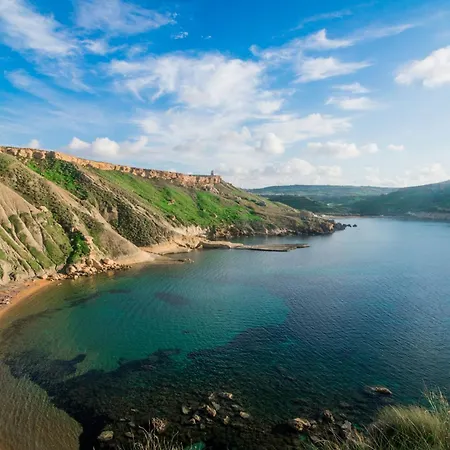 Seafront Mellieha With Stunning Sea Views *