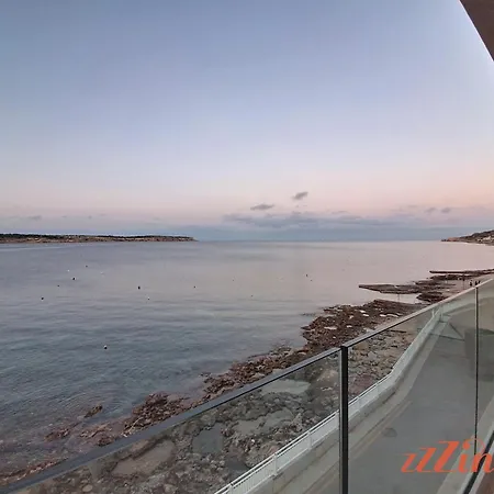 Seafront Mellieha With Stunning Sea Views * Is-Sellum
