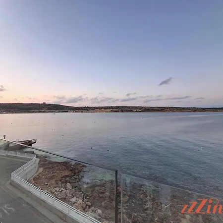 Seafront Mellieha With Stunning Sea Views Appartement