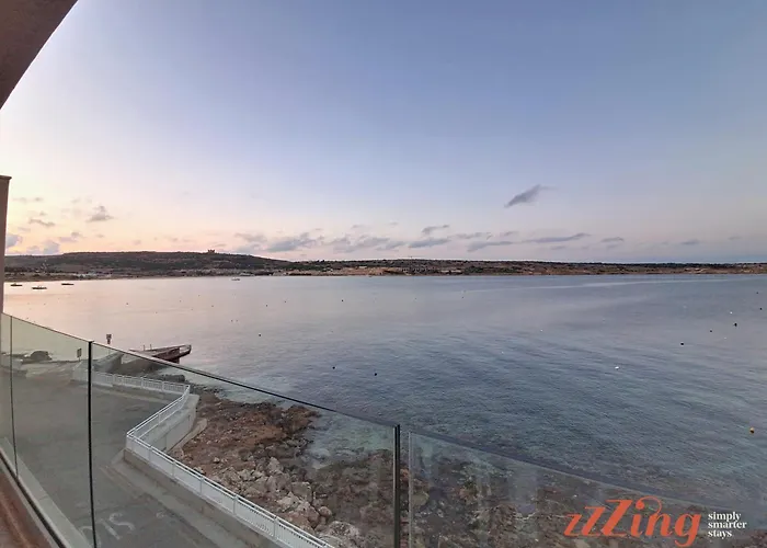 Seafront Mellieha With Stunning Sea Views Lejlighed